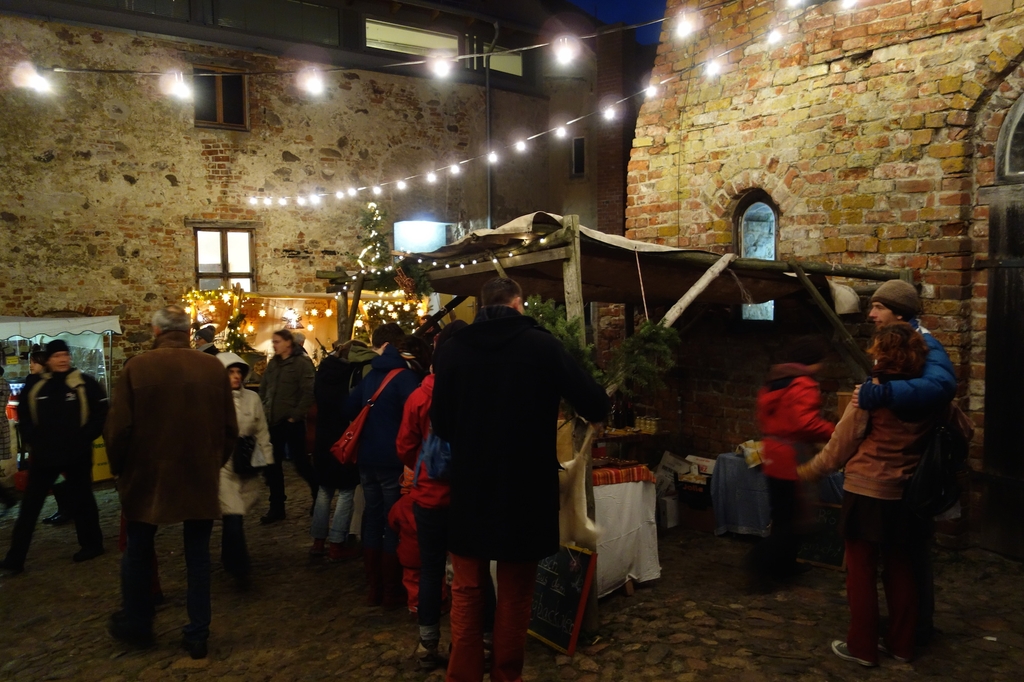 Adventsmarkt auf der Burg Klempenow